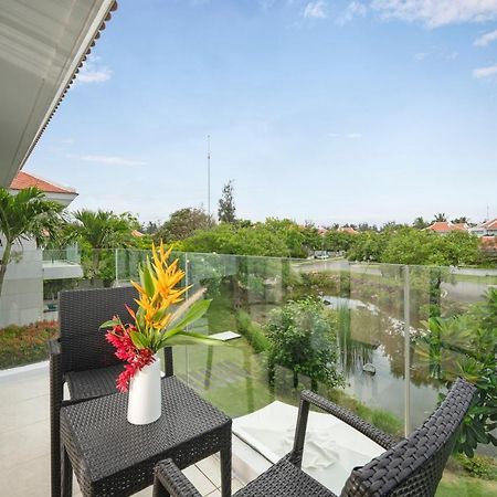 Deluxe Ocean Villa Along The Beach Дананг Екстериор снимка