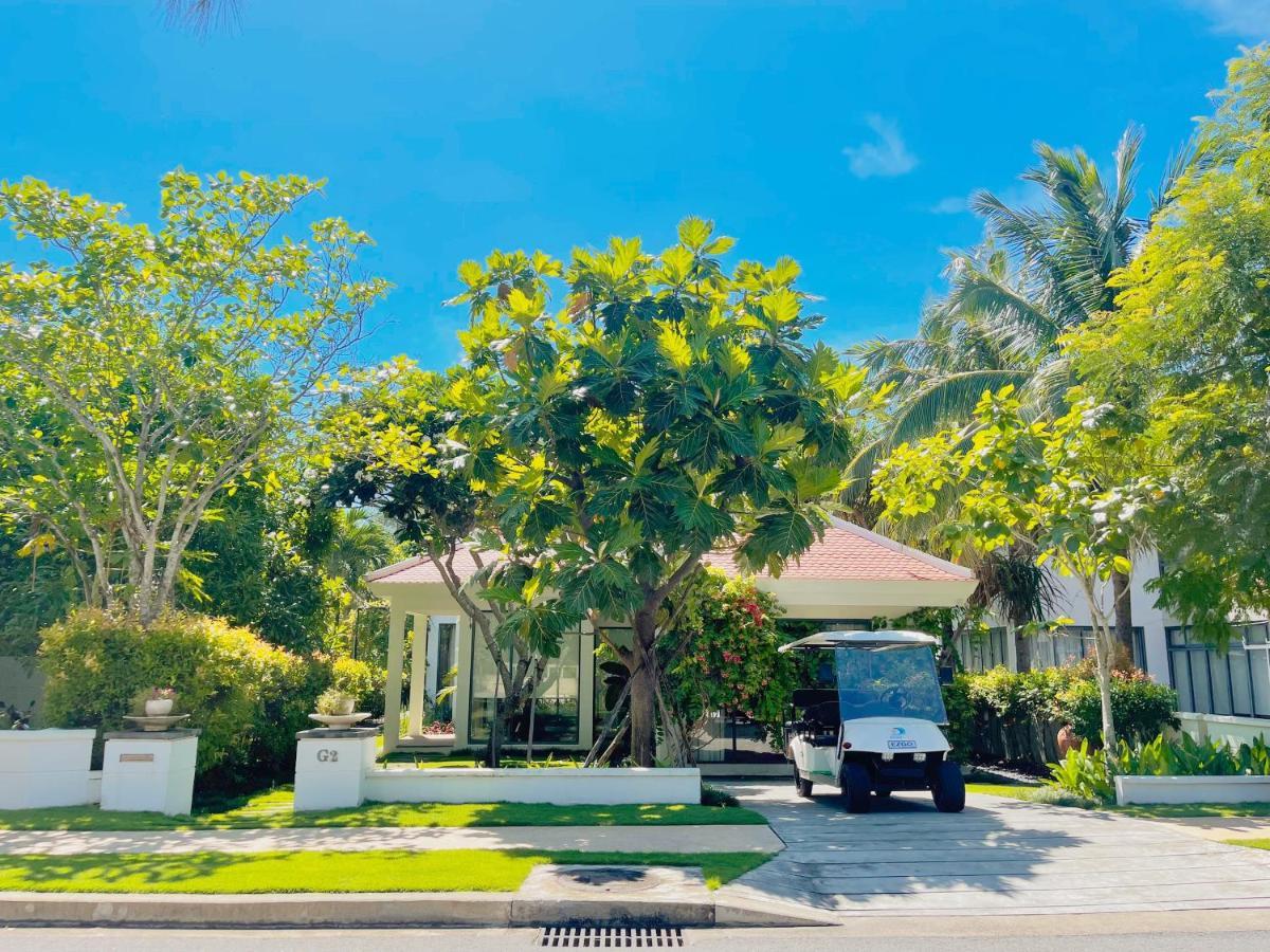 Deluxe Ocean Villa Along The Beach Дананг Екстериор снимка