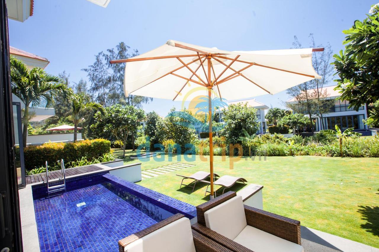 Deluxe Ocean Villa Along The Beach Дананг Екстериор снимка