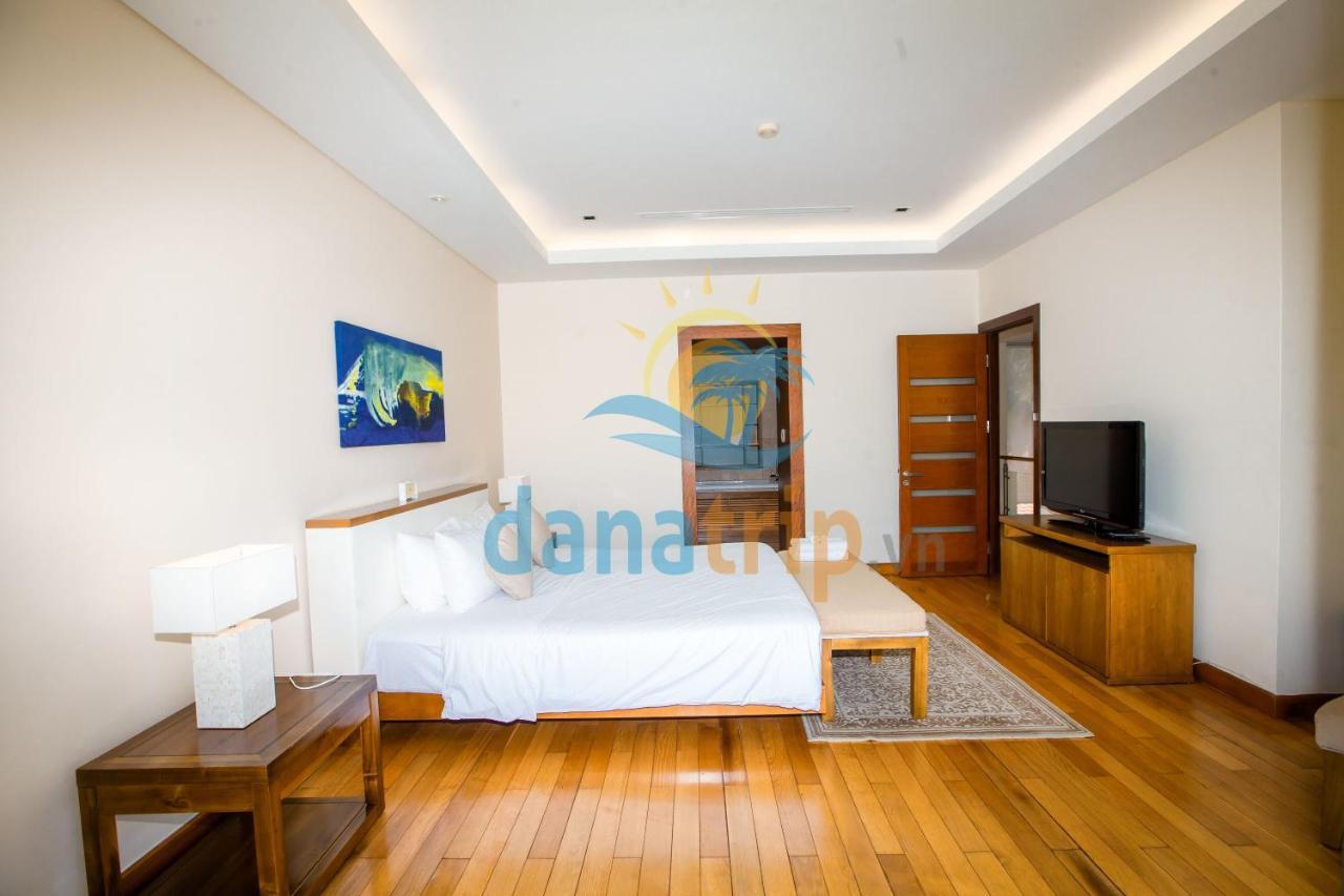 Deluxe Ocean Villa Along The Beach Дананг Екстериор снимка