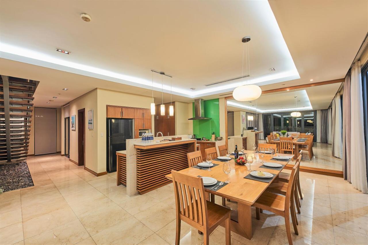 Deluxe Ocean Villa Along The Beach Дананг Екстериор снимка