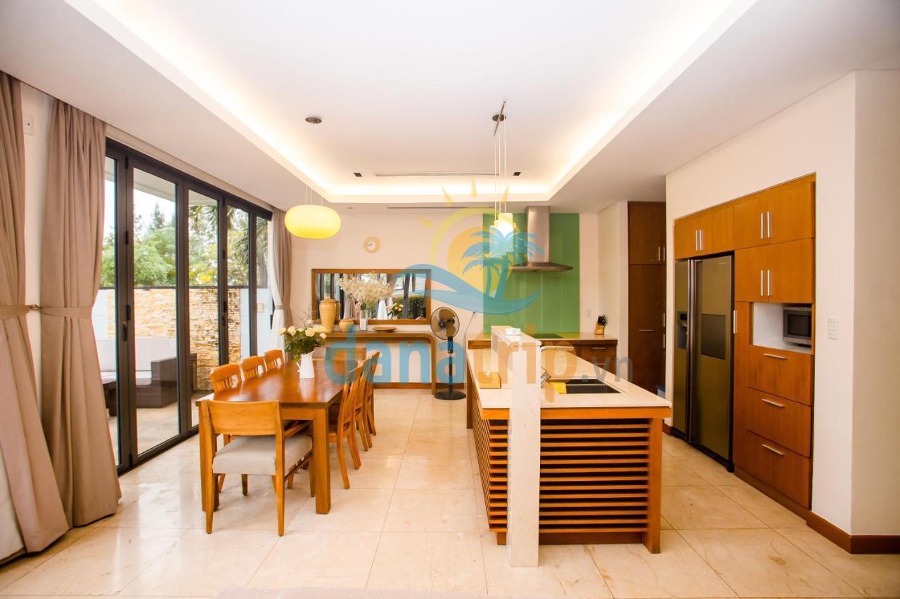 Deluxe Ocean Villa Along The Beach Дананг Екстериор снимка