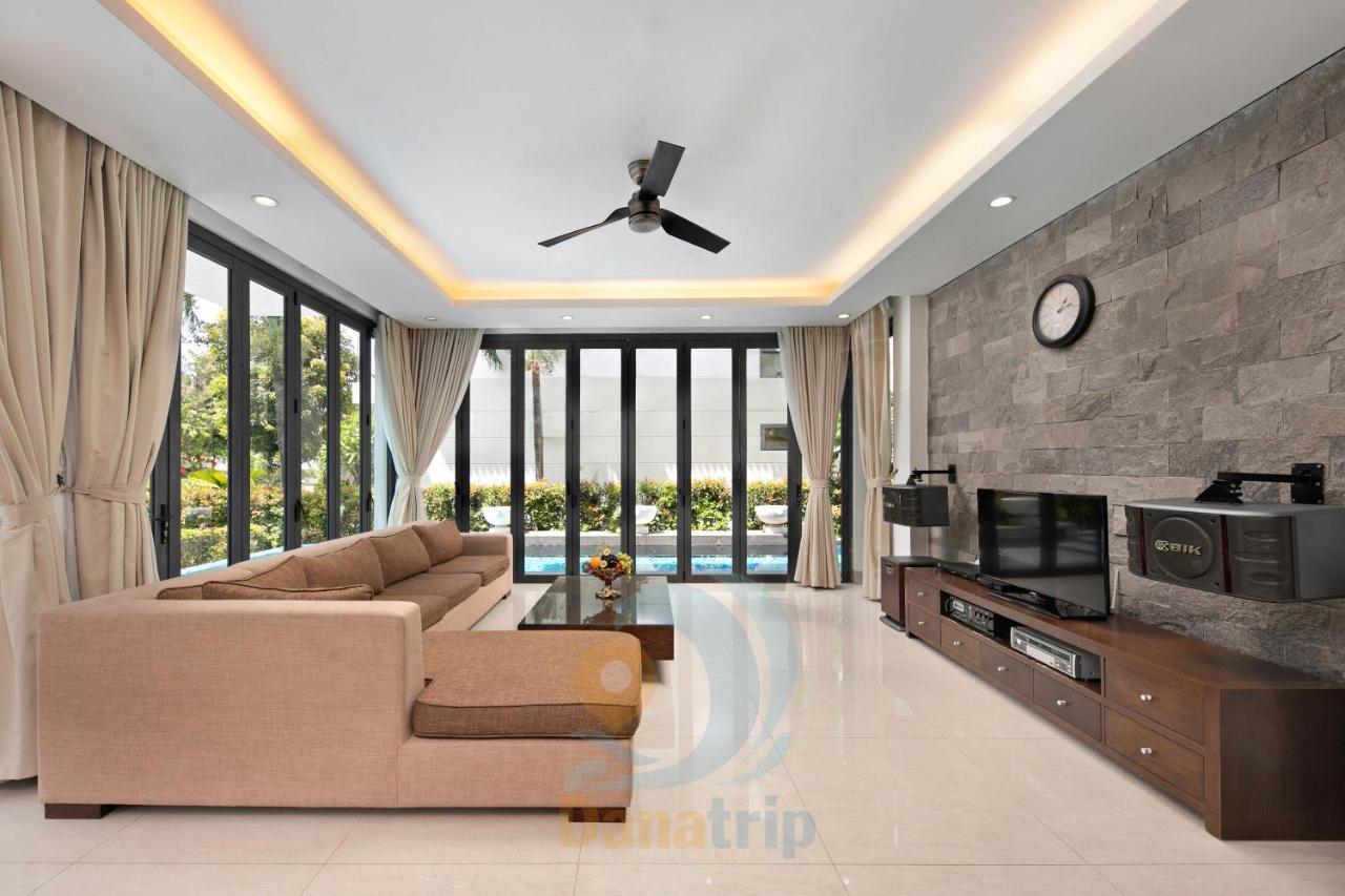 Deluxe Ocean Villa Along The Beach Дананг Екстериор снимка